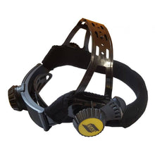 Couvre-chef ESAB Warrior Tech au casque de soudage - Le Comptoir du Soudeur