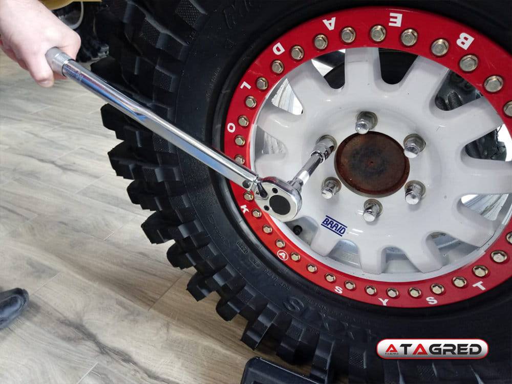 Clé dynamométrique 3/8" 19-110Nm avec blocage, pour roues - Le Comptoir du Soudeur